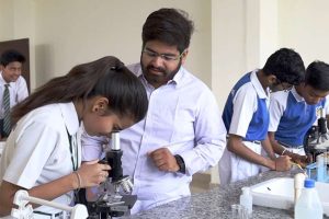 Gyan Ashram School Bio Lab